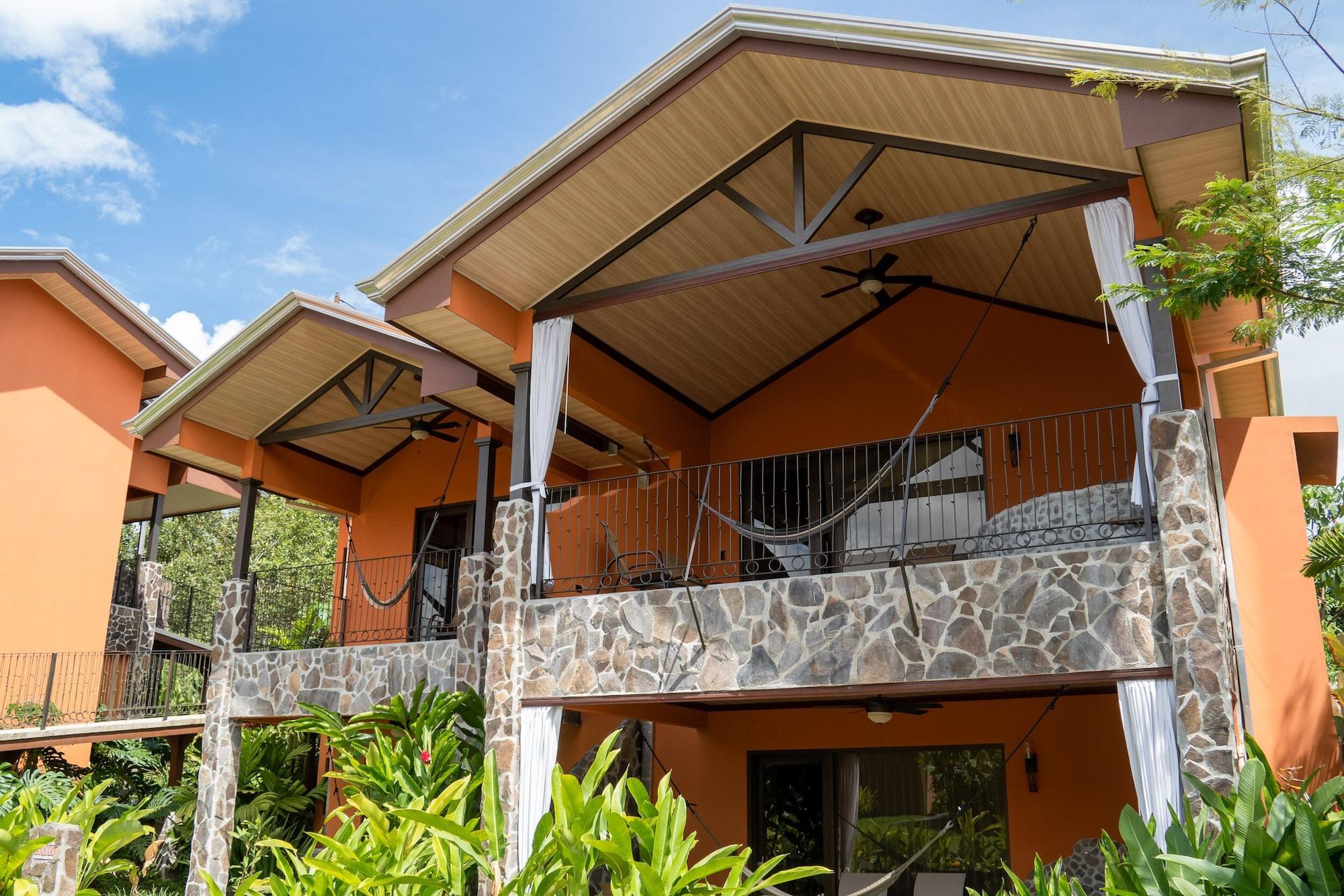 Hotel Arenal Springs & La Fortuna