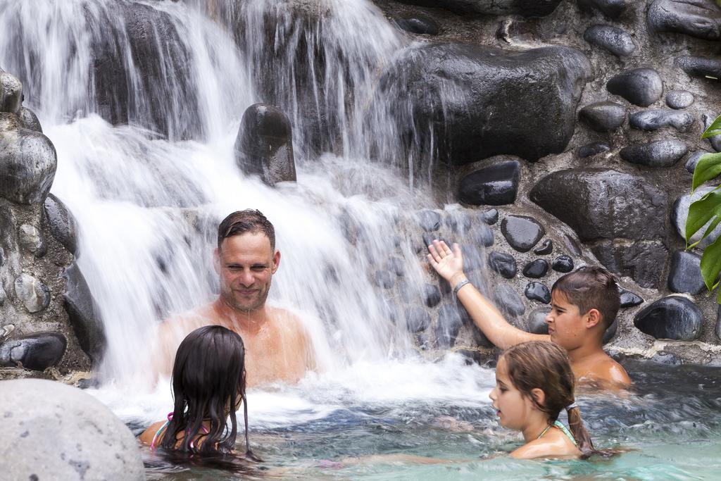 Arenal Springs &